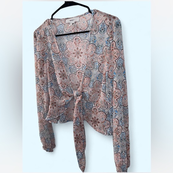 Forever 21 Paisley Print Blouse - Picture 3 of 8
